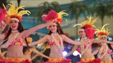 ハワイアンズのフラガールの無料ライブ配信