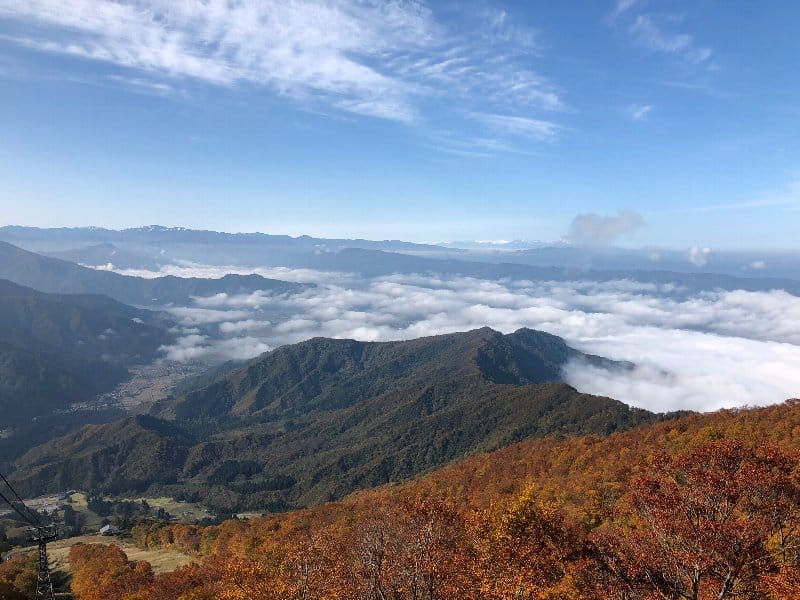 八海山スキー場の雲海ロープウェー