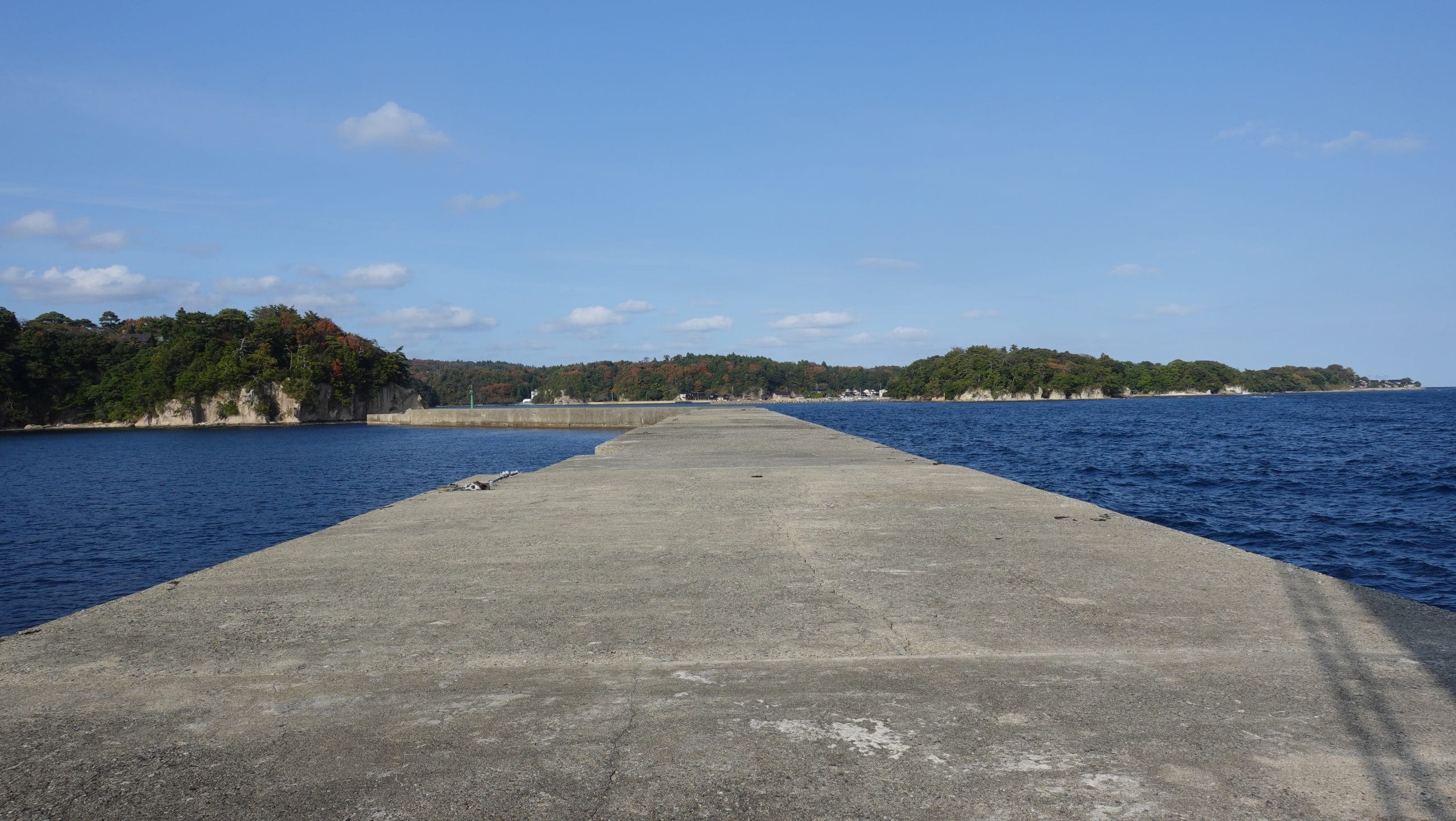 小木港一文字堤防