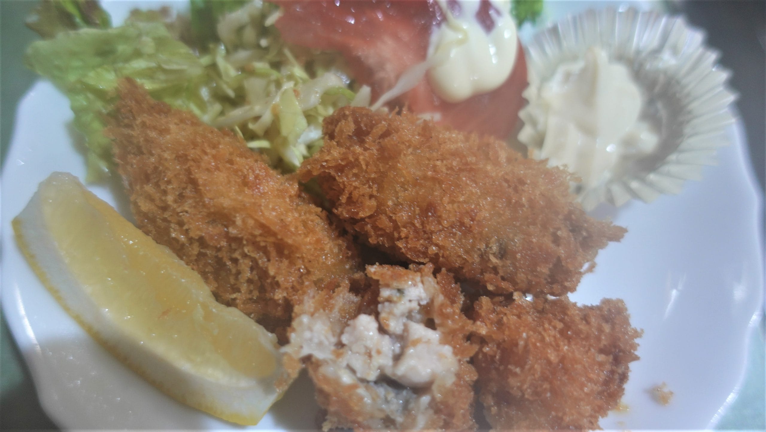 能登町　小木港の一番舟の牡蠣のフライ