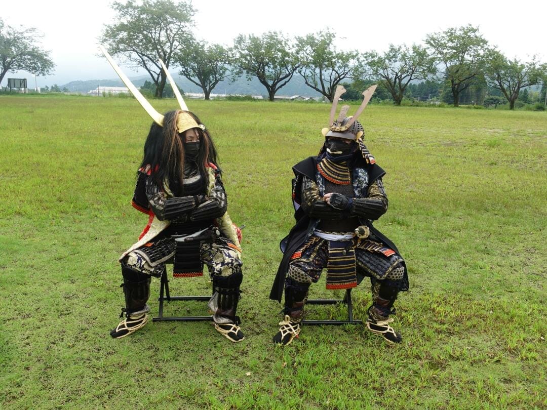 関ケ原笹尾山交流館で甲冑体験