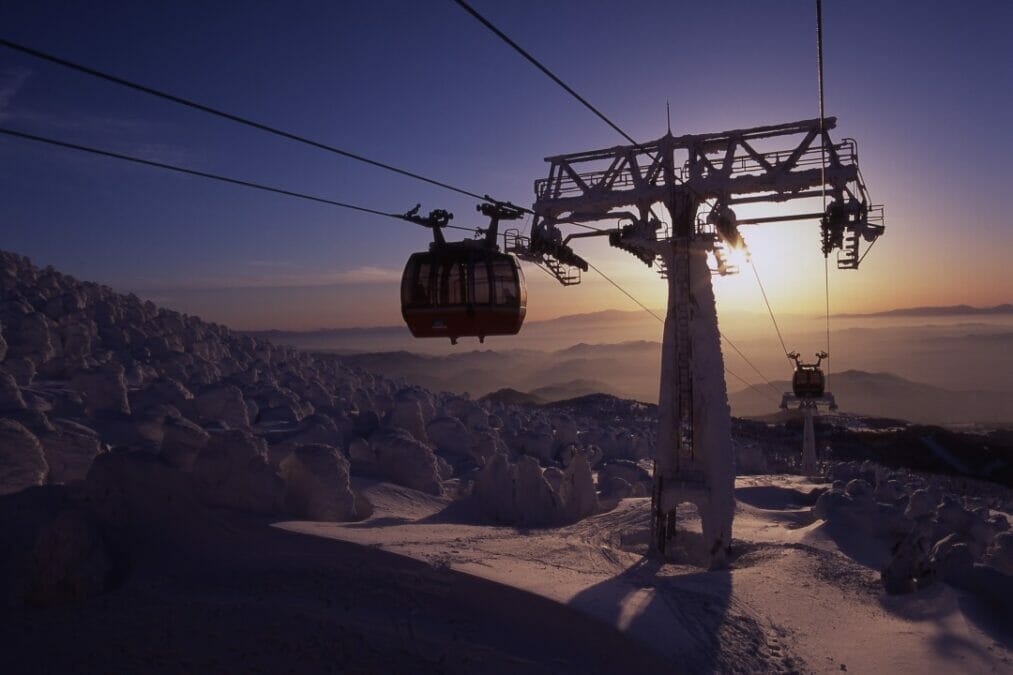 山形県「蔵王の樹氷」