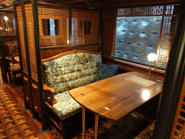 東急ロイヤルエキスプレス