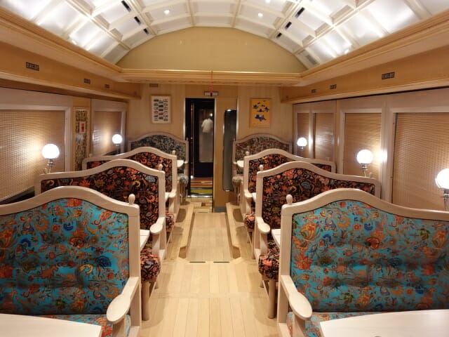 東急ロイヤルエキスプレス