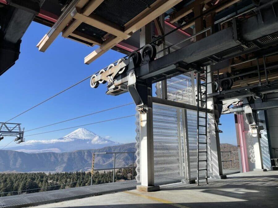 大涌谷駅からの富士山