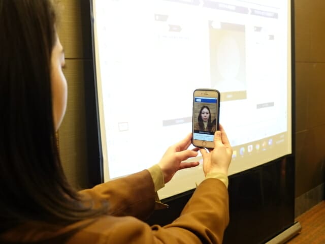 「ANA FESTA」顔認証タブレット