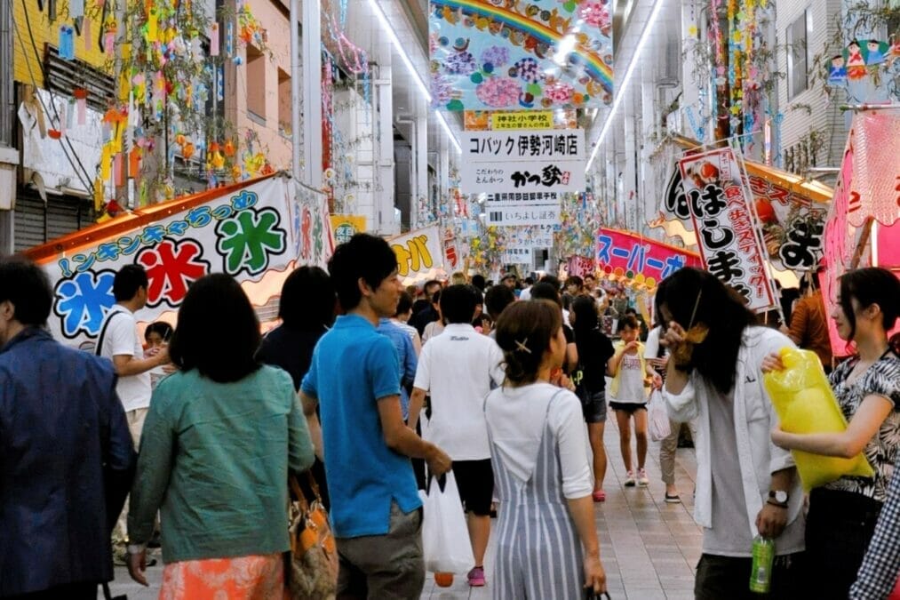 伊勢の夏の風物詩「高柳の夜店」が4年ぶり復活｜大正4年から続く100年夜店