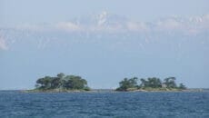 夏の氷見市からの立山連峰