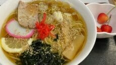 やまがた県庁食堂のラーメン