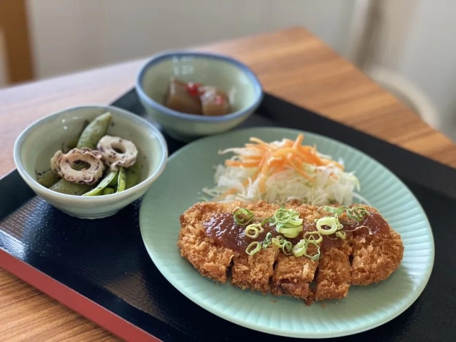 料理(おろしとんかつ)