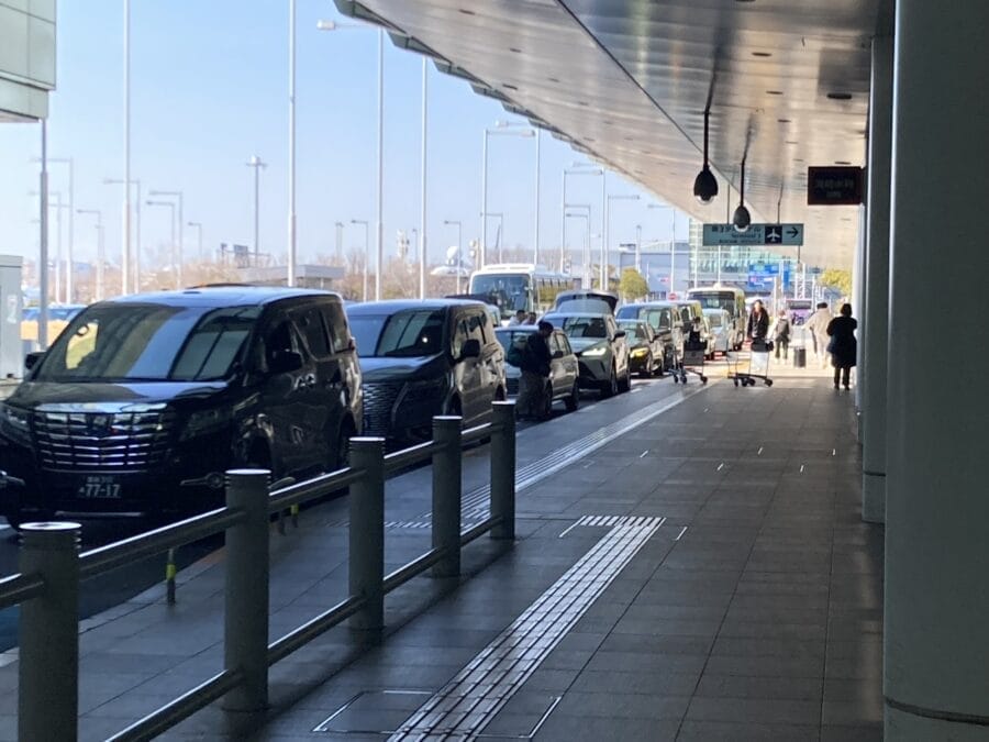 羽田空港第3ターミナルの白タク行為が行われるエリア