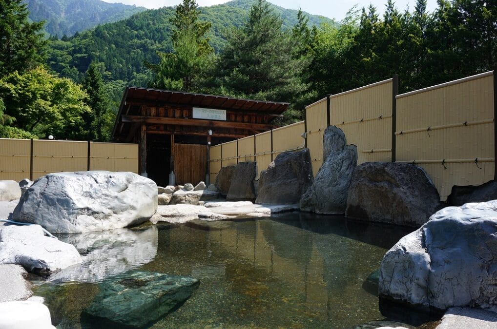 奥飛騨温泉郷 荒神の湯