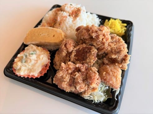 唐揚げ弁当