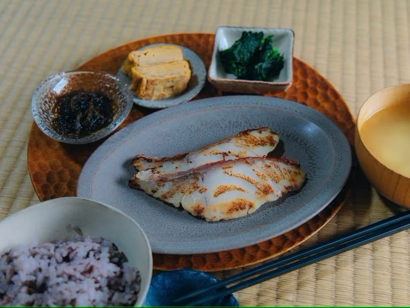 朝食(奄美大島の伝泊)