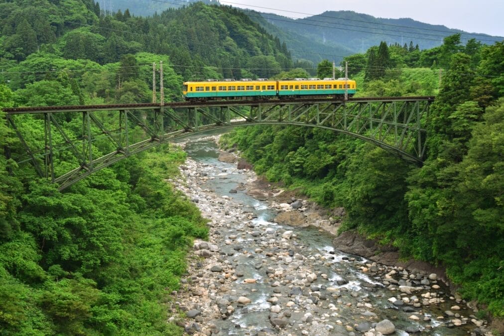 立山線「千垣駅」～「有峰口」の途中にある千垣橋梁