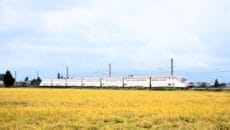 山形新幹線E8系