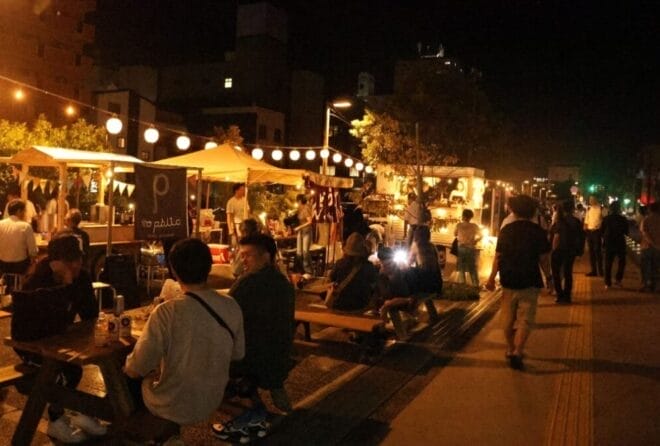 インザループ2025「屋台夜市」